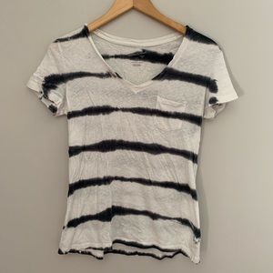 Universal Thread Summer T Shirt